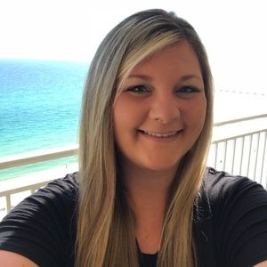 Meet your Posher, Amanda